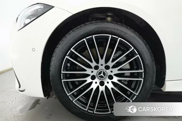 Mercedes-Benz Class C id 4275531 из Китая 8