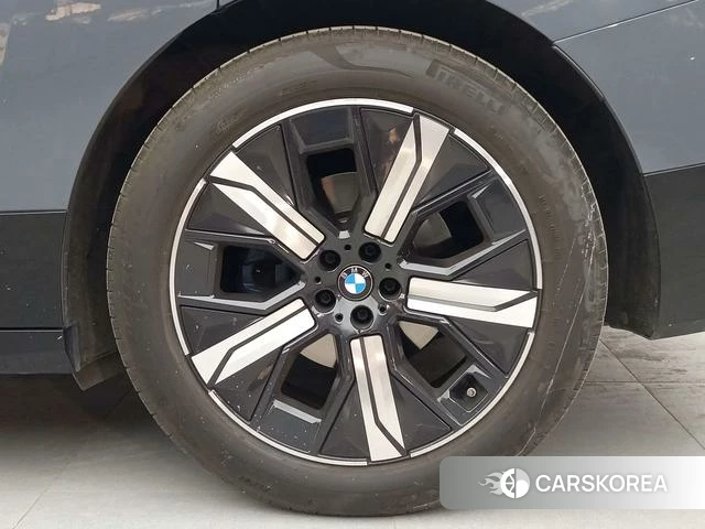 BMW iX id 4253227 из Китая 8