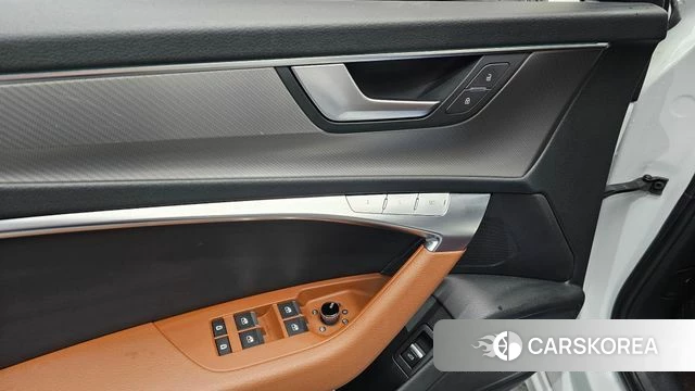 Audi A6 (C8) id 4350702 из Кореи 8