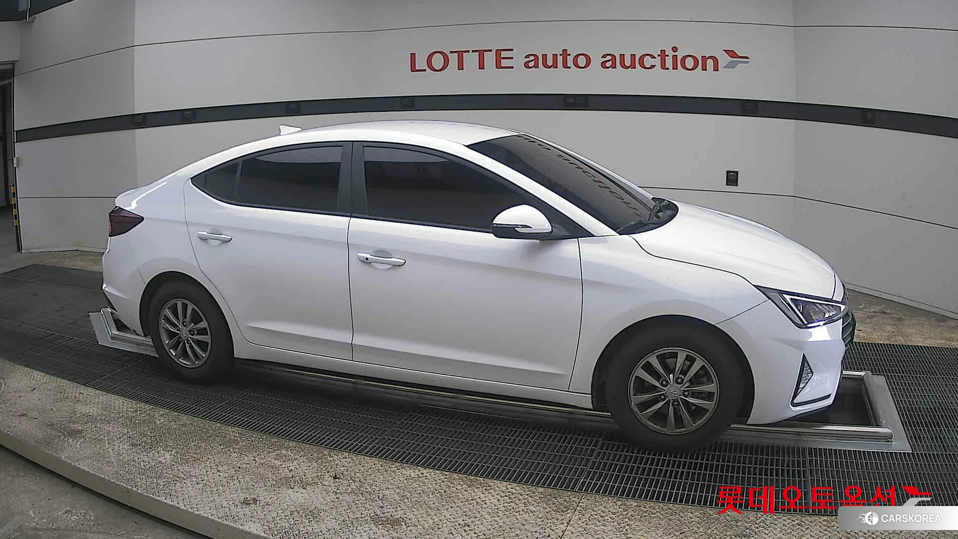 Hyundai Avante id 3869275 из Кореи 8