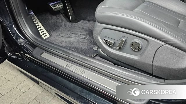 Genesis G80 id 4727585 из Кореи 8