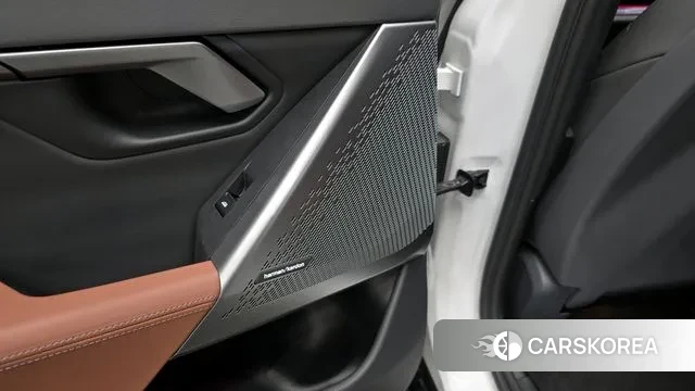 BMW 5 Series (G60) id 3580613 из Кореи 8