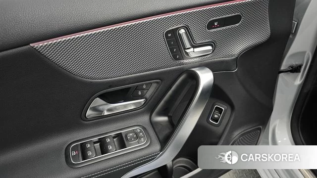 Mercedes-Benz A-Class W177 id 4292510 из Кореи 8