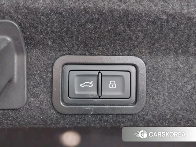 Audi A6 (C8) id 3530295 из Кореи 8