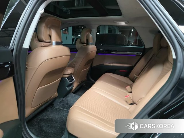 Hyundai Grandeur (GN7) id 3823763 из Кореи 8