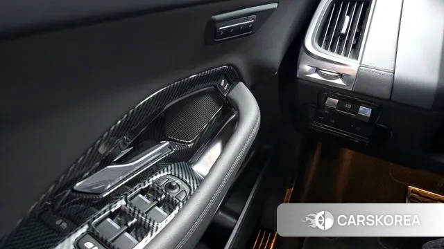 Jaguar E-PACE id 2902895 из Кореи 8