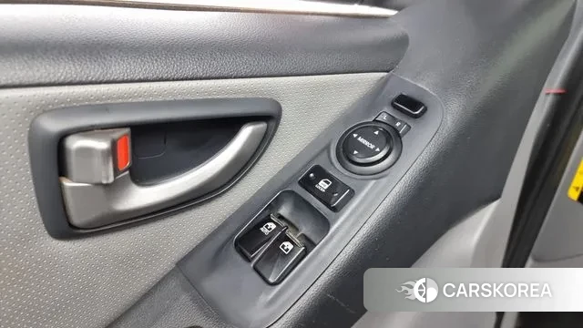 Hyundai The New Grand Starex id 3096169 из Кореи 8