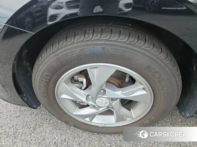 Hyundai Avante (CN7) id 3060010 из Кореи 8