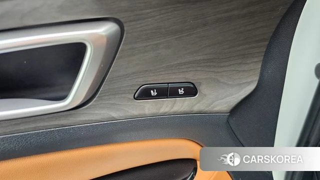 Kia Sportage 5th Generation Hybrid id 4736037 из Кореи 8