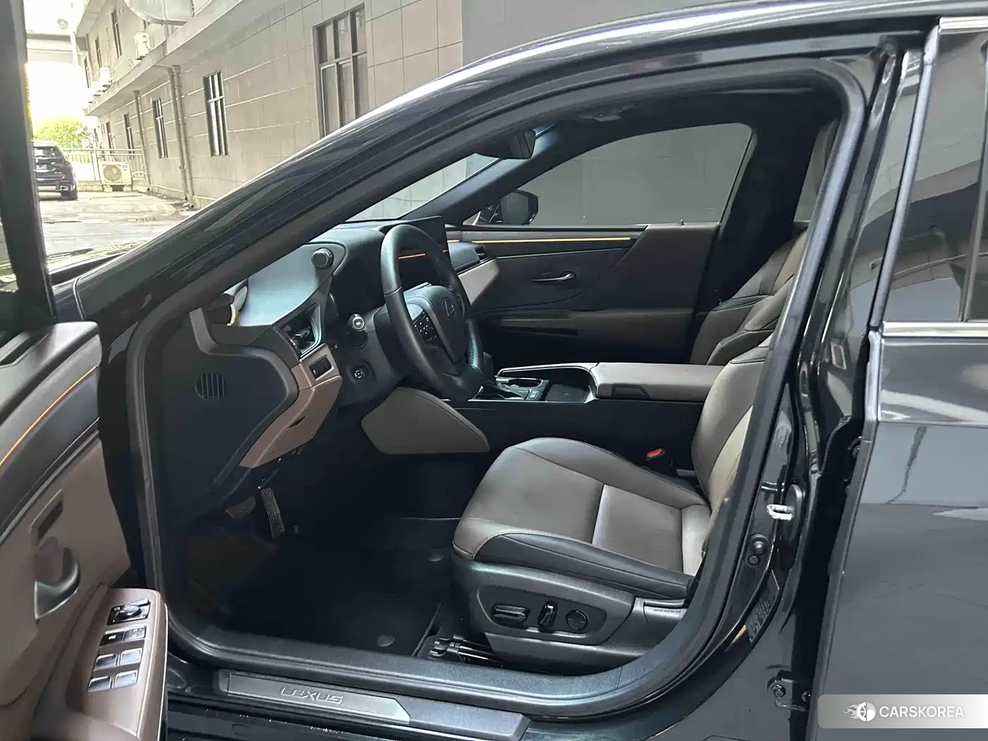 Lexus ES id 4600679 из Китая 8