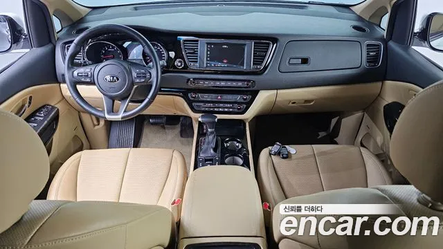 Kia The New Carnival id 2531521 из Кореи 8