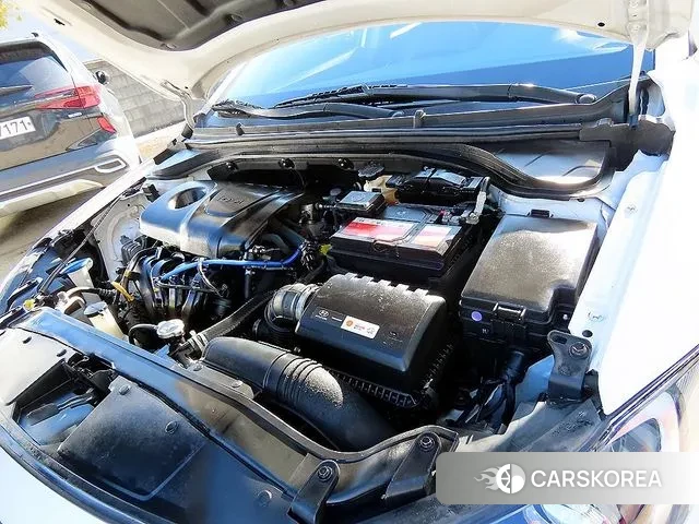 Hyundai Avante AD id 3434672 из Кореи 8