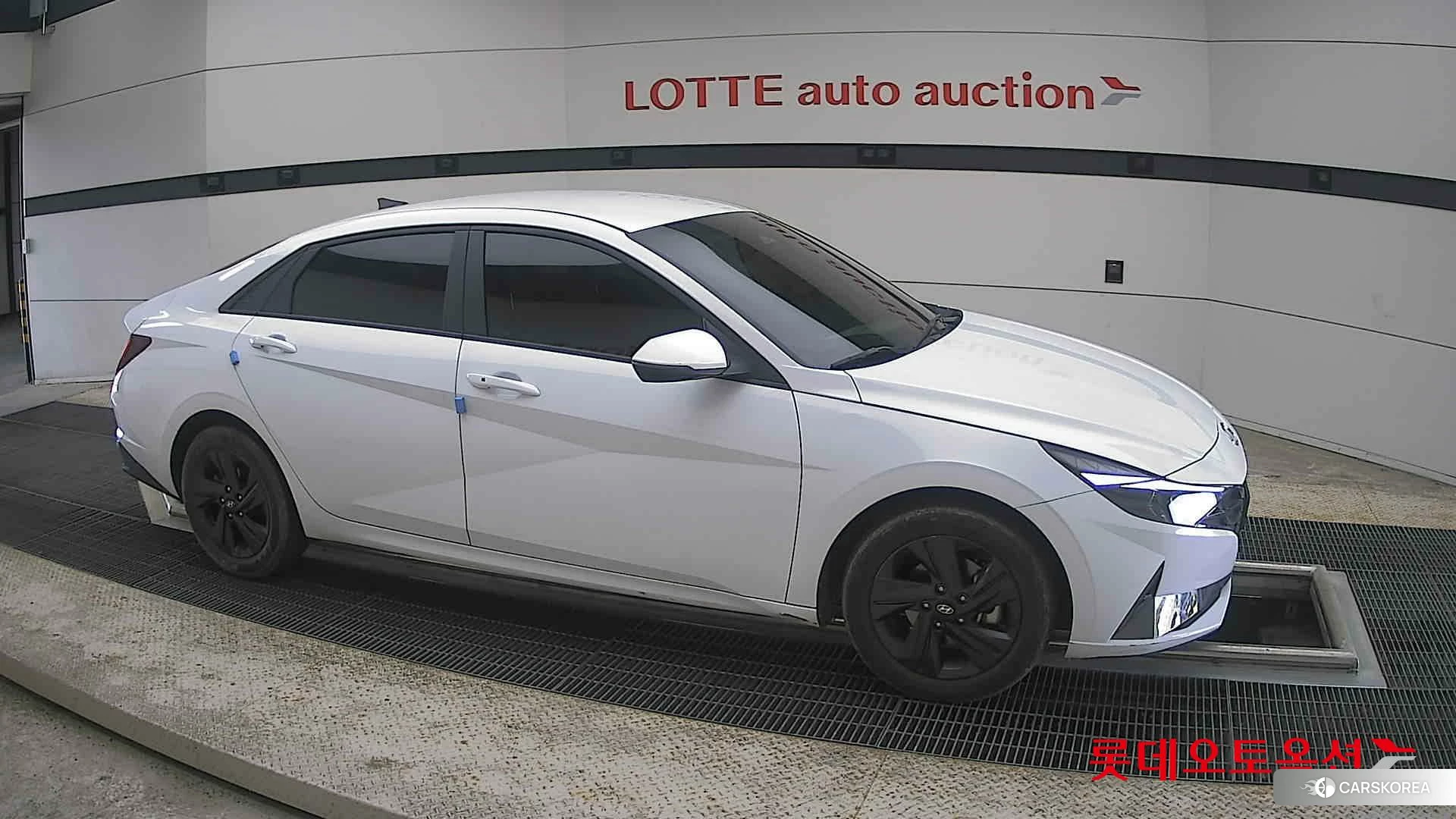 Hyundai Avante id 4289478 из Кореи 8