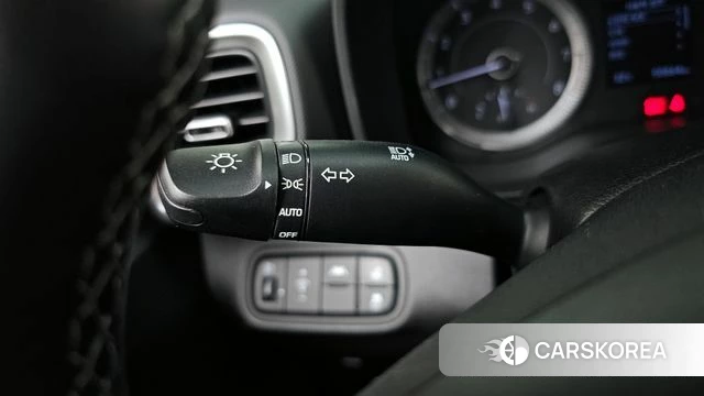 Hyundai Venue id 4495788 из Кореи 8