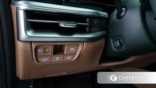 Hyundai Grandeur Hybrid (GN7) id 2910078 из Кореи 8