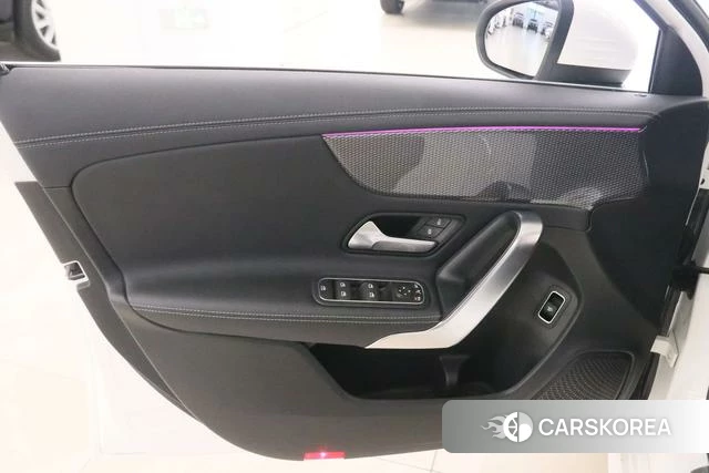 Mercedes-Benz Class A id 4259907 из Китая 8
