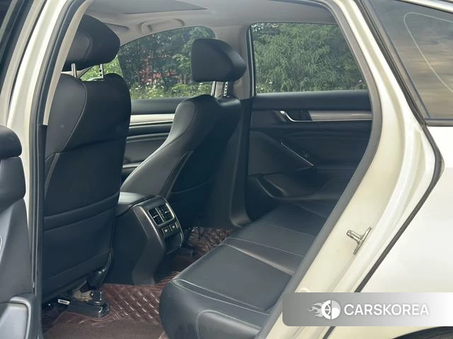 Honda Accord id 4314053 из Китая 8