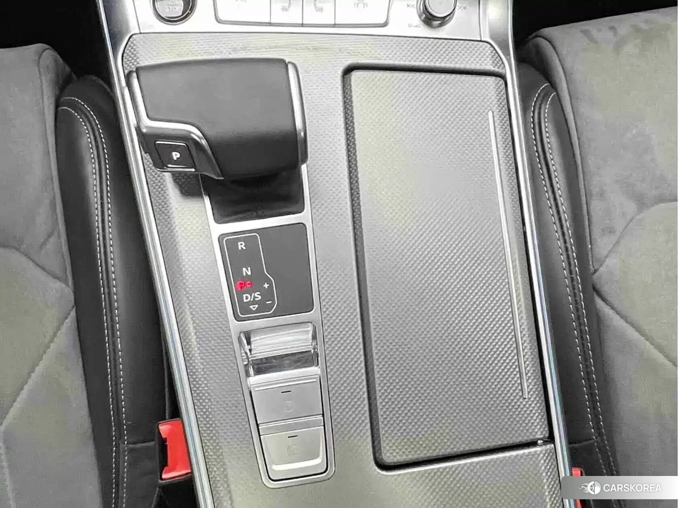 Audi A6L id 4559803 из Китая 8