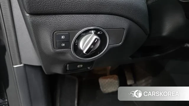 Mercedes-Benz GLA-Class X156 id 3661512 из Кореи 8