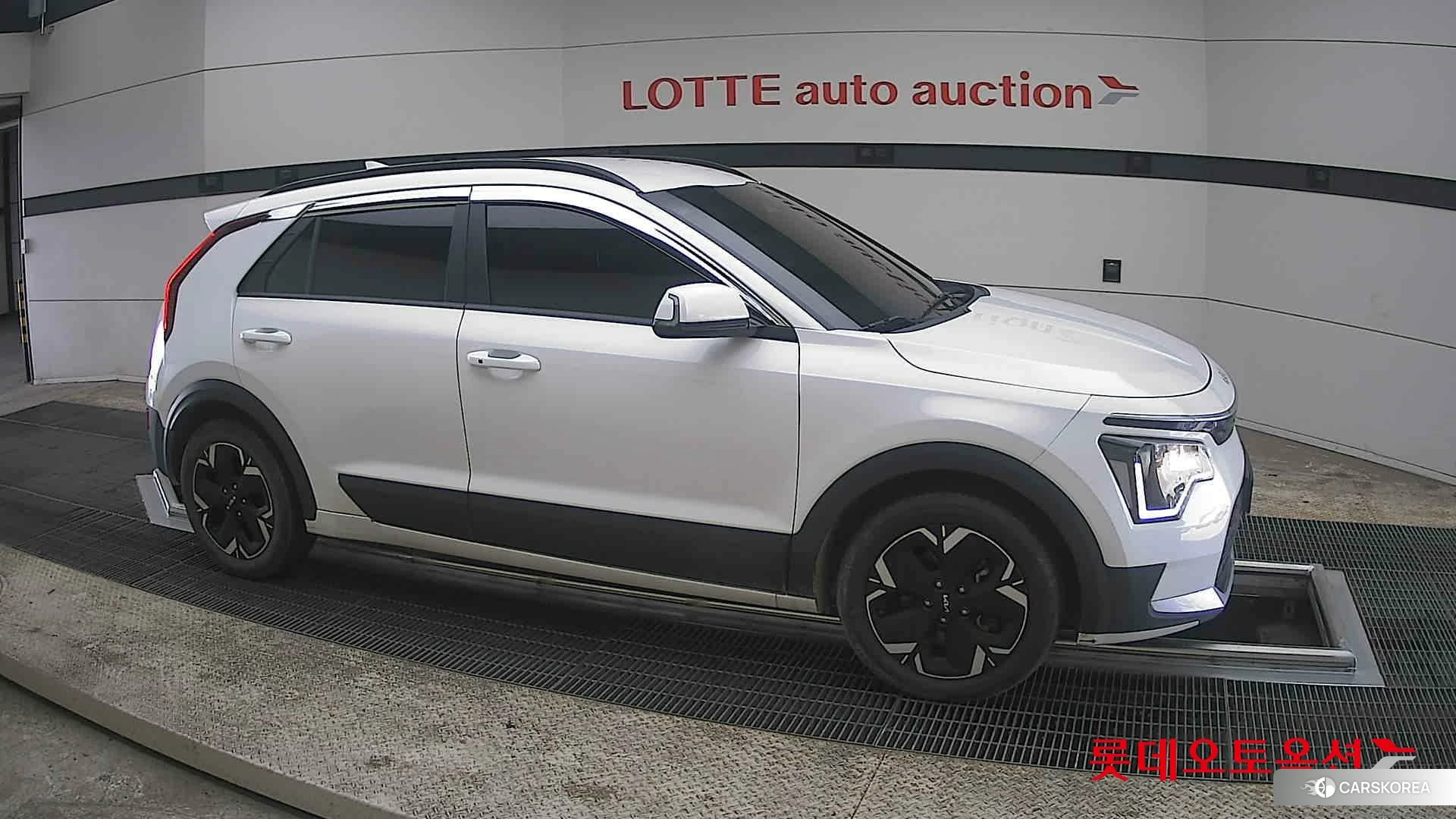 Kia Niro EV id 3881987 из Кореи 8