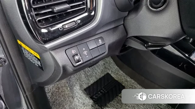 Kia Stonic id 3325393 из Кореи 8