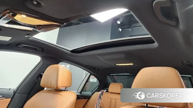 BMW 5 Series (G30) id 3556121 из Кореи 8