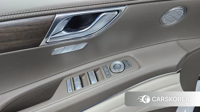 Genesis GV80 id 3043080 из Кореи 8