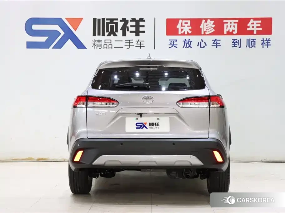Toyota Corolla id 4583694 из Китая 8