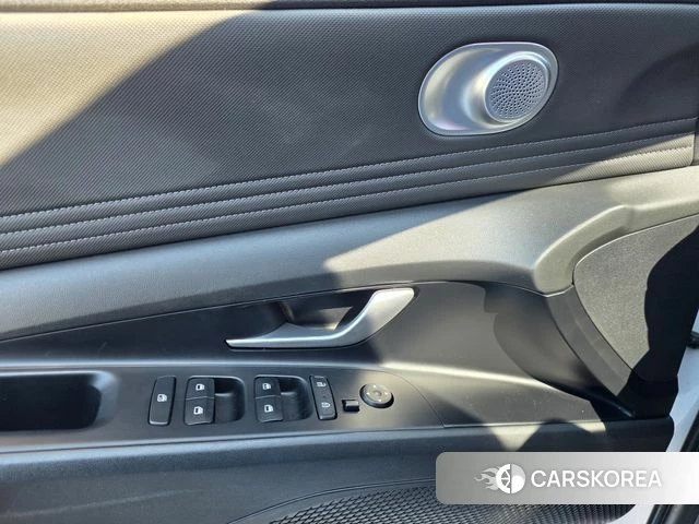 Hyundai Avante (CN7) id 3911136 из Кореи 8