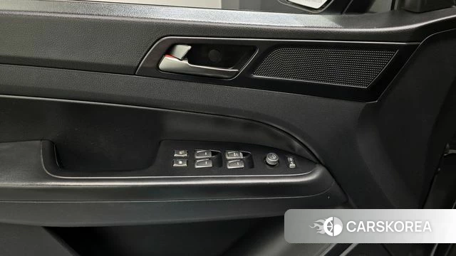 Ssangyong Rexton Sports id 4383946 из Кореи 8