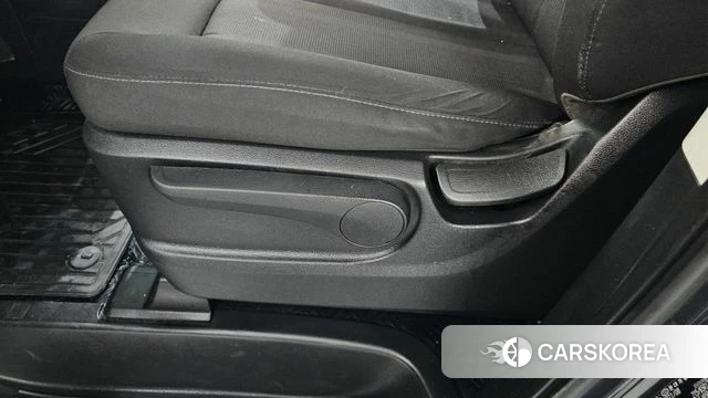 Hyundai Staria id 4529560 из Кореи 8