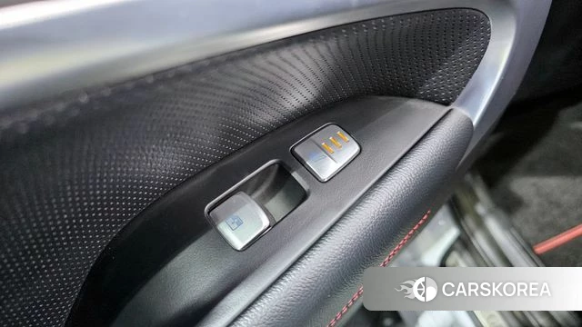 Genesis The New G70 id 3838932 из Кореи 8