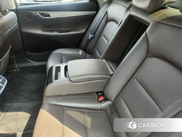 Hyundai The New Grandeur IG Hybrid id 3800942 из Кореи 8