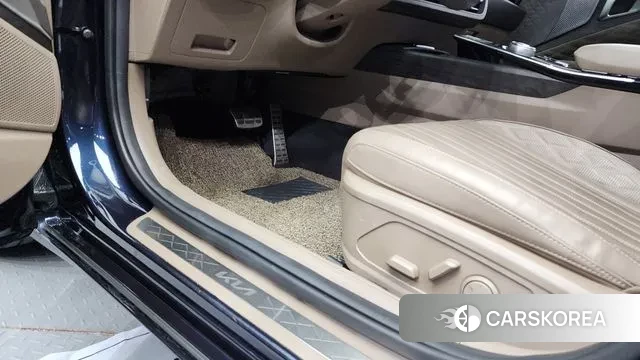 Kia K8 id 3181030 из Кореи 8