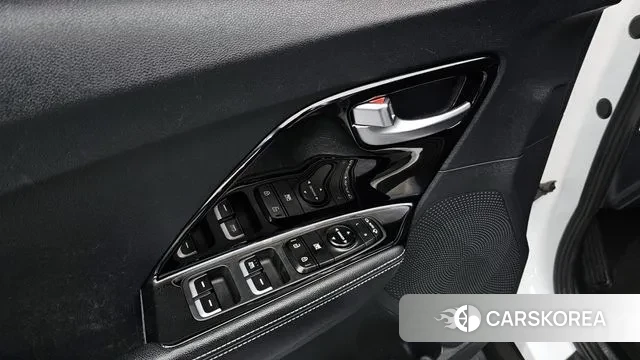 Kia Niro EV id 3635413 из Кореи 8