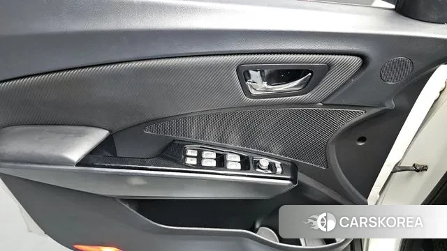 Ssangyong Tivoli Armor id 3608408 из Кореи 8