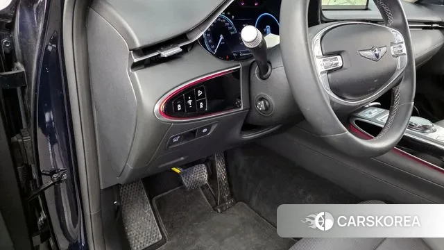 Genesis GV70 id 3679660 из Кореи 8