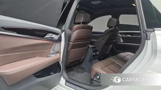 BMW 6 Series GT (G32) id 3027543 из Кореи 8