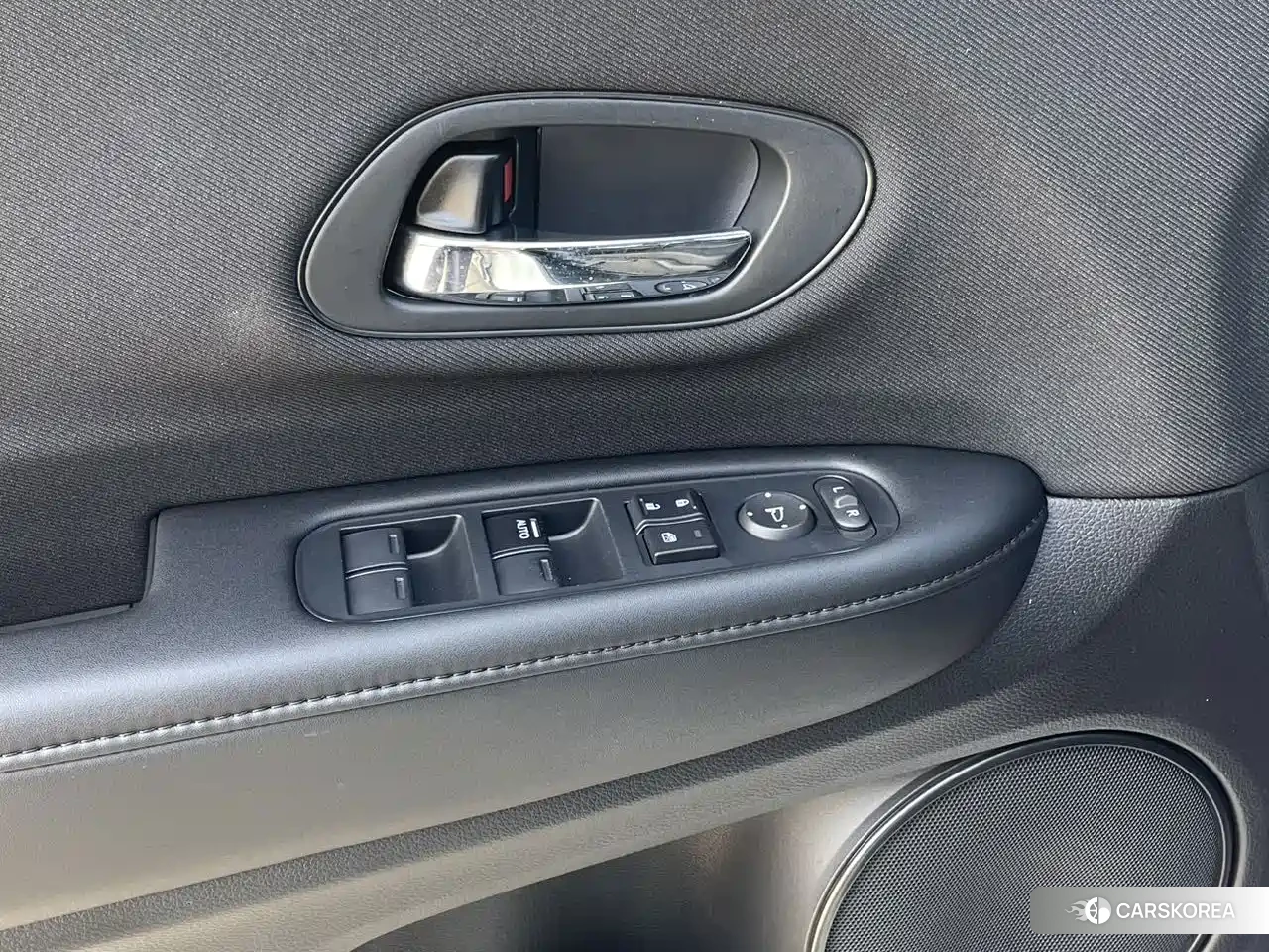 Honda Vezel id 4628952 из Китая 8