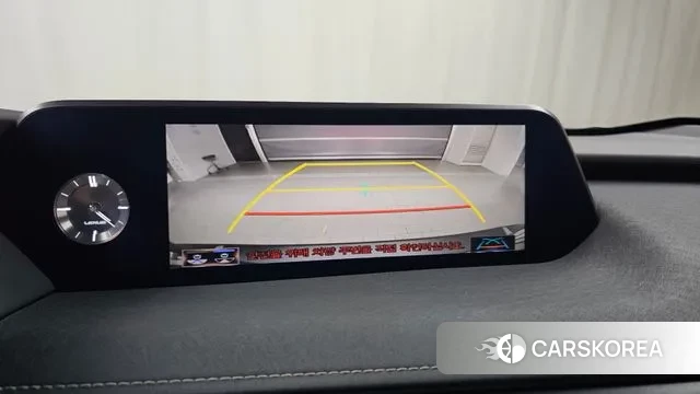 Lexus UX250h id 3029111 из Кореи 8