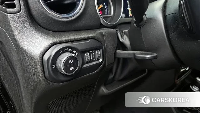 Jeep Wrangler (JL) id 3328163 из Кореи 8