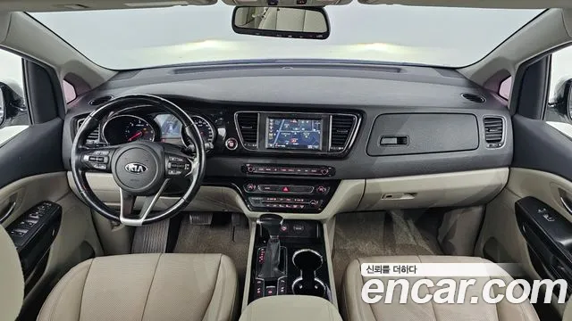 Kia The New Carnival id 2672853 из Кореи 8