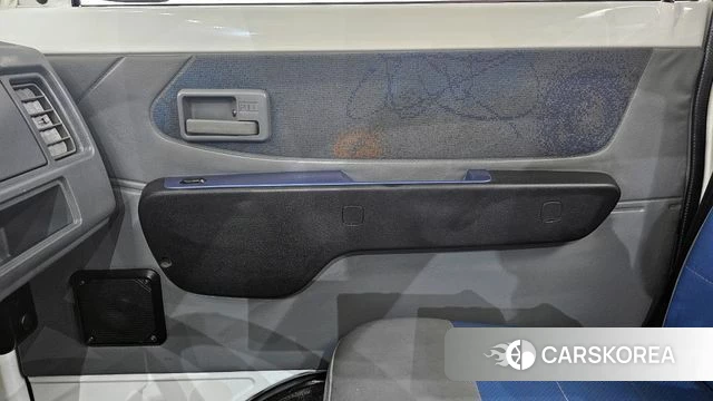 Chevrolet (GM Daewoo) New Labo id 3861645 из Кореи 8