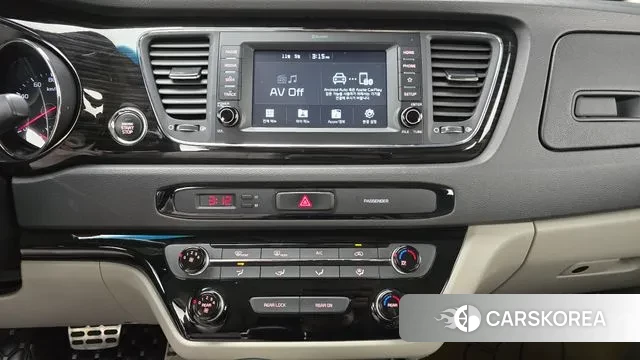 Kia The New Carnival id 3330401 из Кореи 8