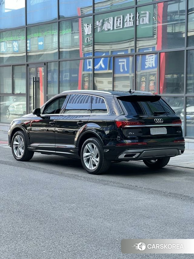Audi Q7 id 4213595 из Китая 8