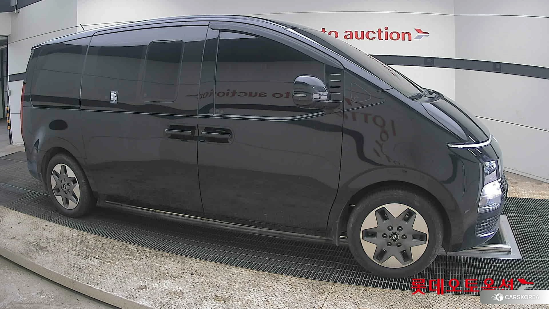 Hyundai Staria id 3875793 из Кореи 8