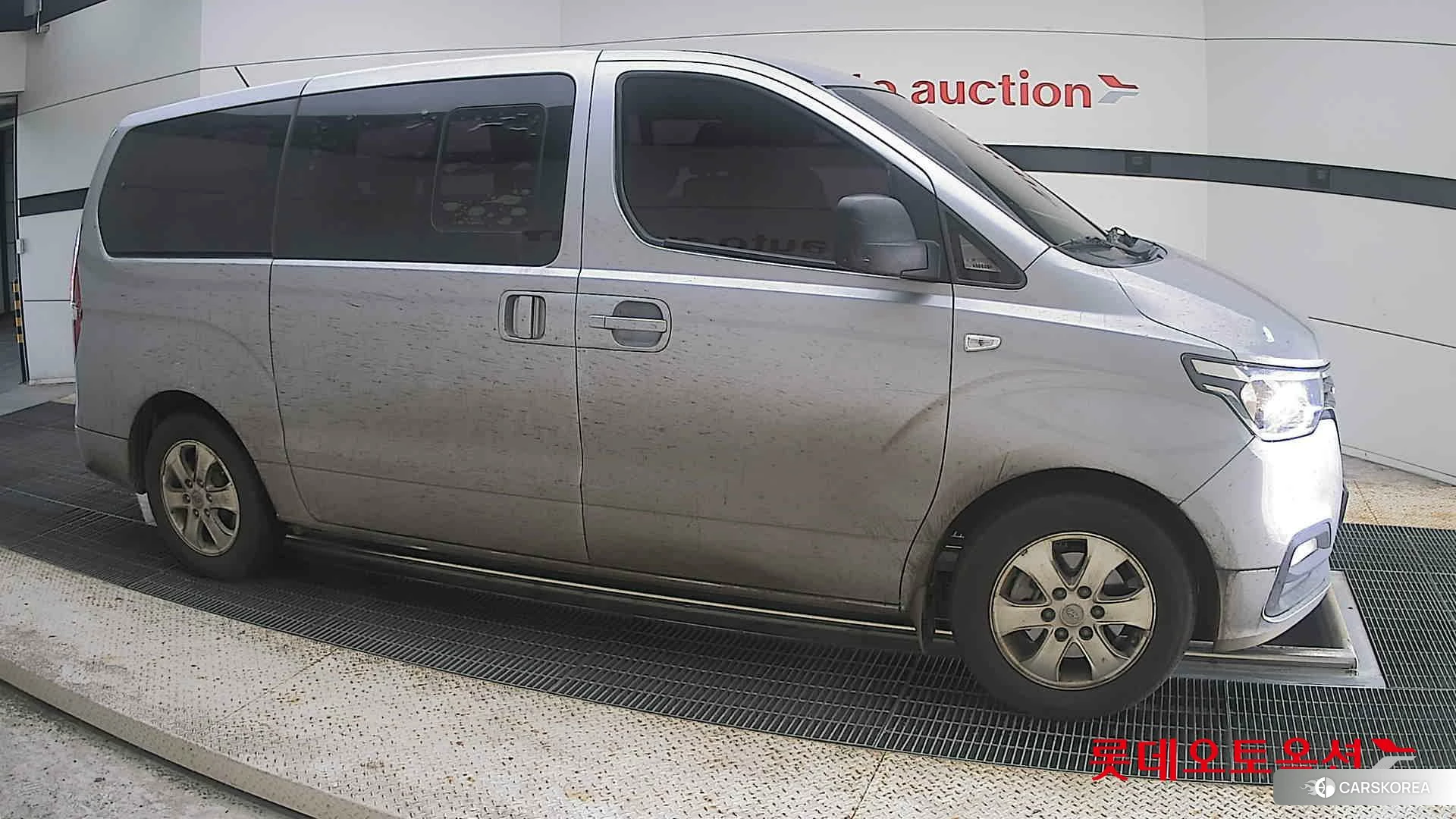 Hyundai Grand Starex id 4664256 из Кореи 8