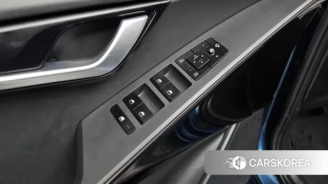 Kia Di Ol Nu Niro id 3468086 из Кореи 8