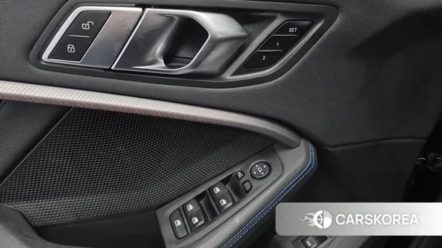 BMW 1 Series (F40) id 3452438 из Кореи 8