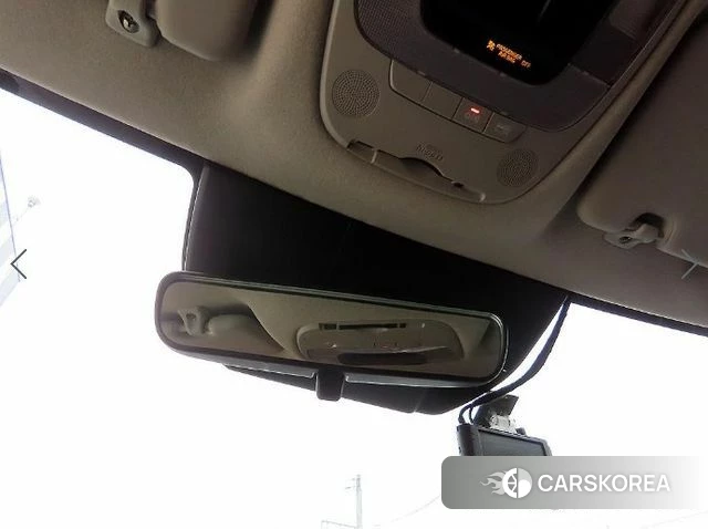 Kia Di Ol Nu Niro id 3922949 из Кореи 8